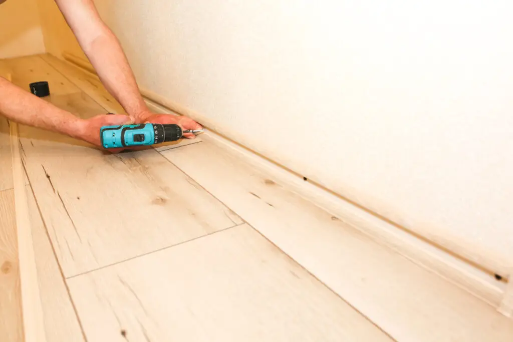 Cost to install shoe molding